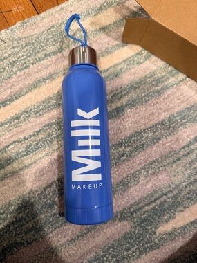 Milk Makeup Bright Blue Stainless Steel Water Bottle with Loop